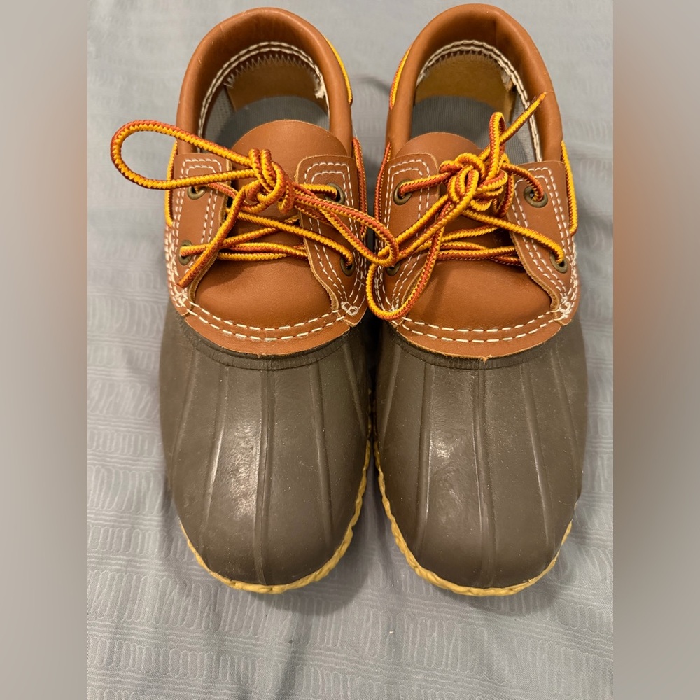 Women’s LL Bean low rubber boots